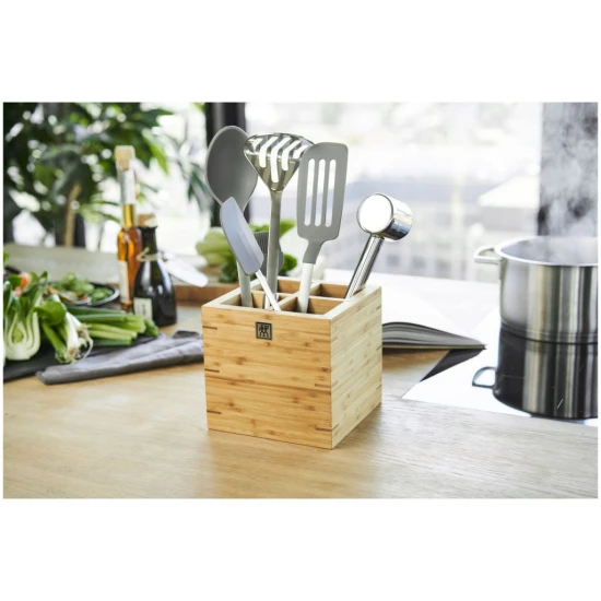 ZWILLING Pro | lukacsos tálalókanál 33 cm | ezüst színű | 18/10 rozsdamentes acél