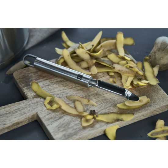 ZWILLING Pro | hámozó 20 cm | ezüst színű | 18/10 rozsdamentes acél