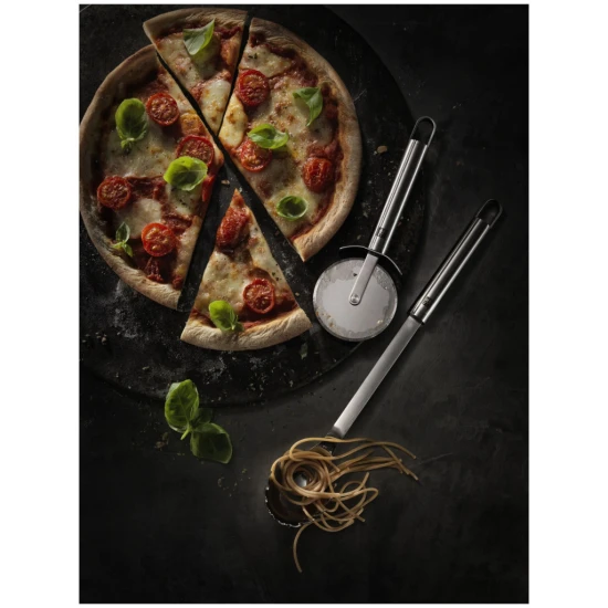 ZWILLING Pro | Pizzavágó 20 cm | ezüst színű | 18/10 rozsdamentes acél