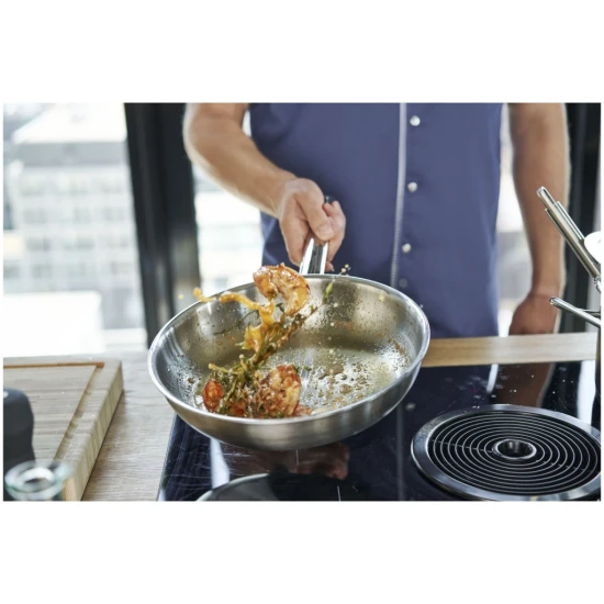 ZWILLING Pro | serpenyő 24 cm | 18/10 rozsdamentes acél | kerek