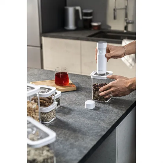 ZWILLING CUBE doboz 3M átlátszó-fehér 2,9l ZWILLING CUBE doboz 3M átlátszó-fehér 2,9l