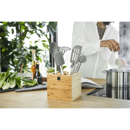 ZWILLING Pro | habverő 28 cm | szilikon