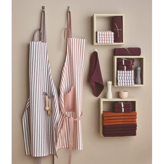 Sander Adam konyhai kötény 75 x 93 cm réz