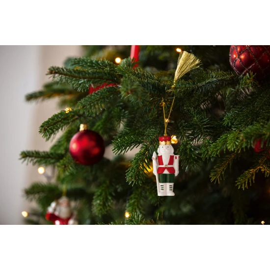 Christmas Classics 2025 diótörő karácsonyfadísz 10,5x5x3 cm