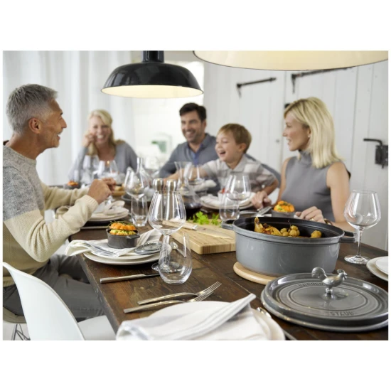 Staub La Cocotte | Cocotte öntöttvas főzőedény 27 cm | grafitszürke | ovális | öntöttvas