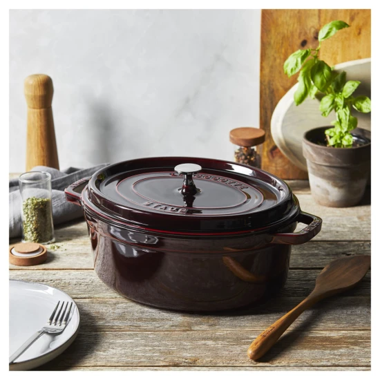 Staub La Cocotte | Cocotte öntöttvas főzőedény 31 cm | gránátvörös | ovális | öntöttvas