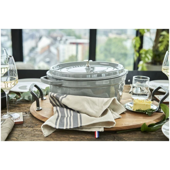 Staub La Cocotte | Cocotte öntöttvas főzőedény 37 cm | grafitszürke | ovális | öntöttvas