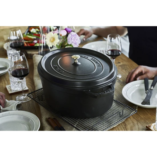 Staub La Cocotte | Cocotte öntöttvas főzőedény 41 cm | fekete | ovális | öntöttvas