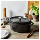 Staub öntöttvas edény | fekete | ovális 31 cm | 5,5l Staub öntöttvas edény | fekete | ovális 31 cm | 5,5l
