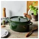 Staub öntöttvas edény | zöld | ovális 31 cm | 5,5l Staub öntöttvas edény | zöld | ovális 31 cm | 5,5l