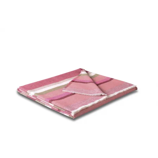 Stripe Out Pink pléd 130 x 170 cm Stripe Out Pink pléd 130 x 170 cm