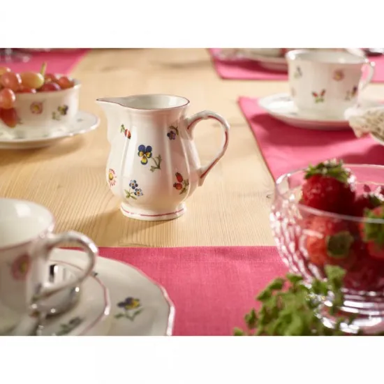 Petite Fleur tejszíneskanna 6 személyes 2,5 dl Petite Fleur tejszíneskanna 6 személyes 2,5 dl