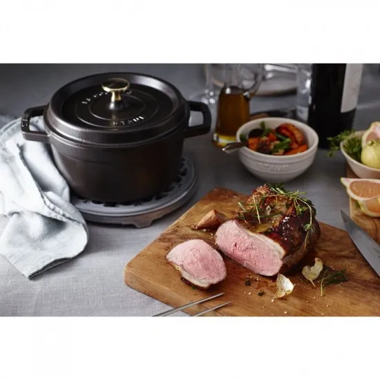 Staub öntöttvas edény | fekete | kerek | 30 cm | 8,35l