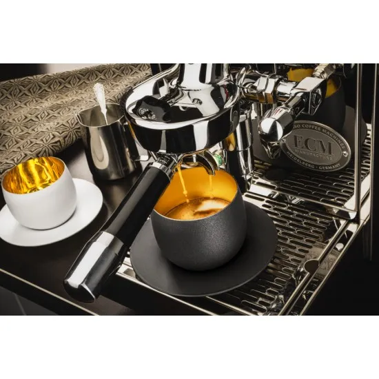 Eisch Cosmo pure white capuccino csésze + csészealj